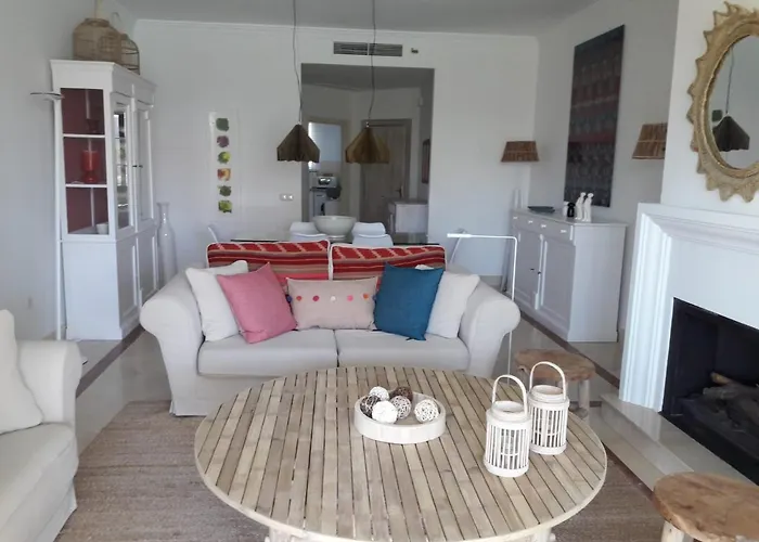 アパート & Golf Garden マルベーリャ