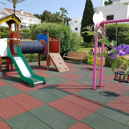 & Golf Garden