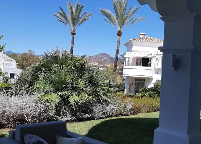 & Golf Garden